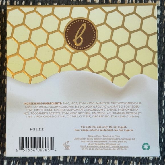 New Beauty Bakerie MILK and HONEY Highlighter Palette - Picture 6 of 8